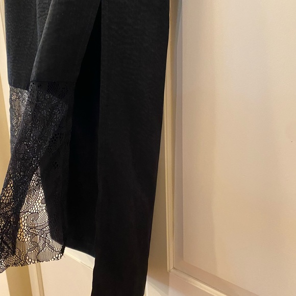 BCBG Generation skirt - Picture 4 of 8